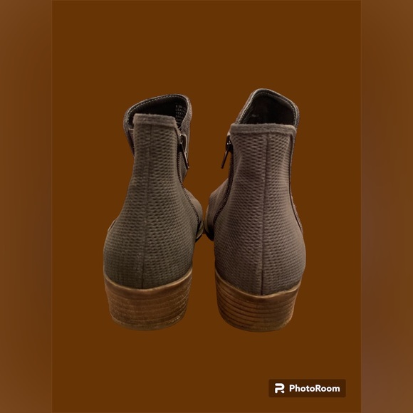 Kensie - Picture 4 of 5